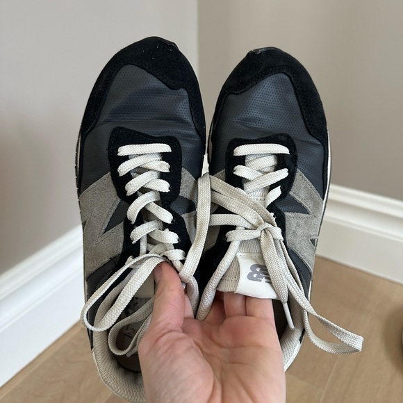 New Balance Black 237 - Picture 2 of 6